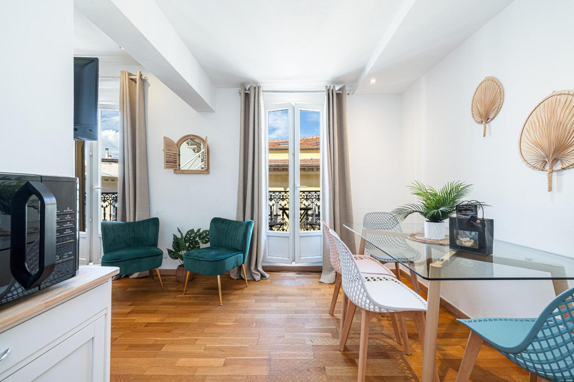 Апартаменти Massena Street - 1 Bdr Duplex With Ac & Parking Ніцца Екстер'єр фото