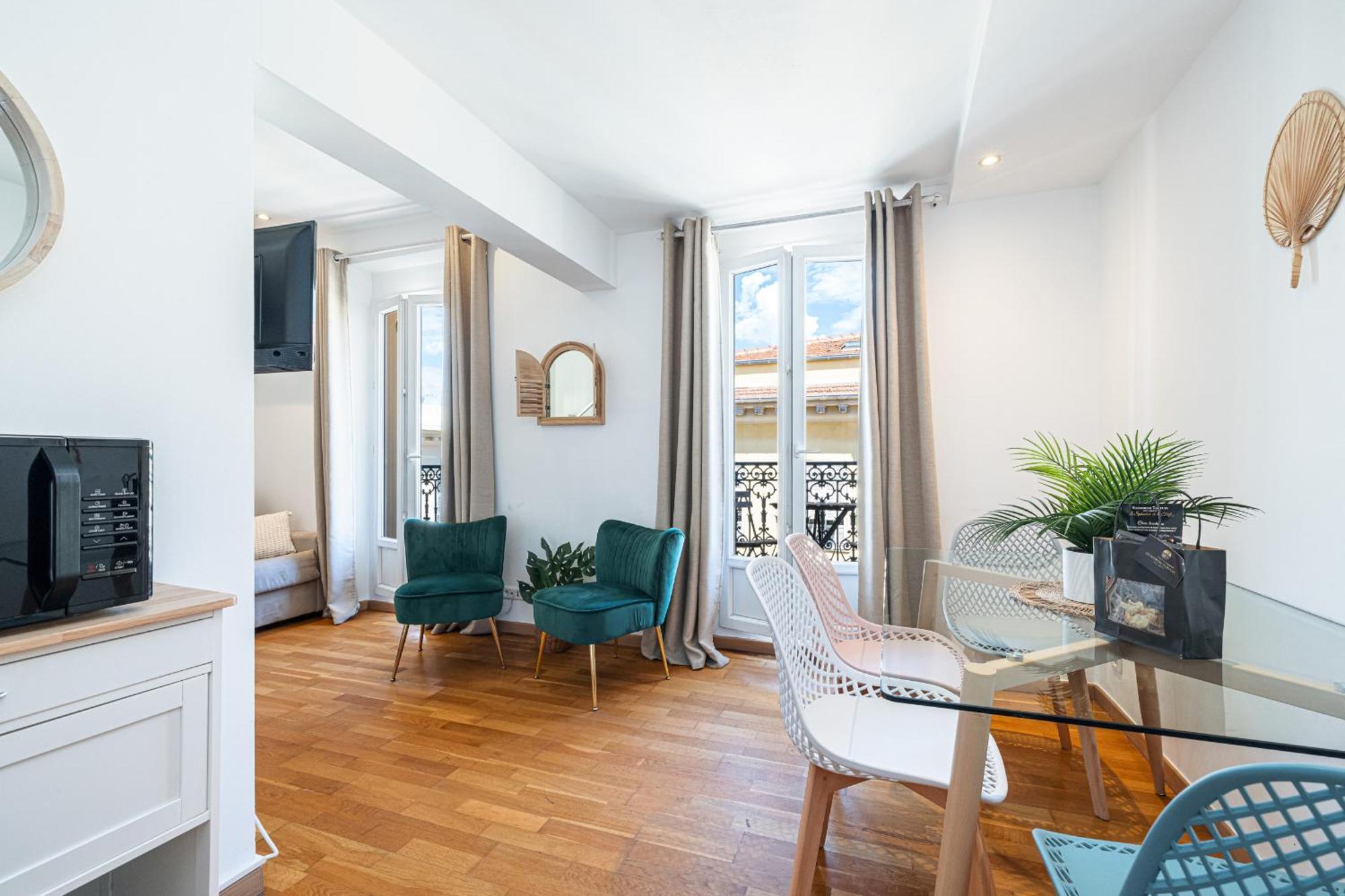 Апартаменти Massena Street - 1 Bdr Duplex With Ac & Parking Ніцца Екстер'єр фото